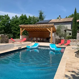 Appartement Le Mazet Avec Terrasse Et Privatif, Saint Alban Auriolles